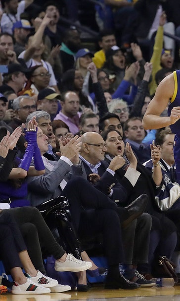 Kevin Durant leads undermanned Warriors past Hawks 110-103